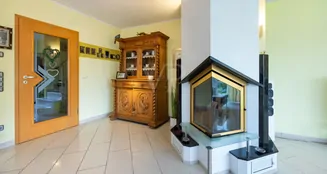 von_poll_real_estate_property_252500172_image_5