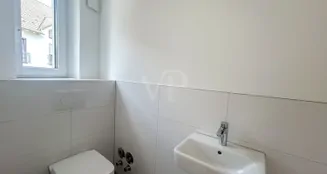 von_poll_real_estate_property_252500123_image_4