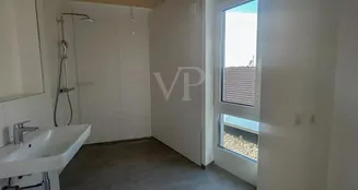 von_poll_real_estate_property_252500123_image_22