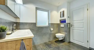 von_poll_real_estate_property_25250042_image_16