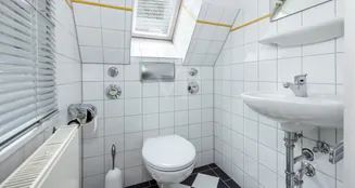 von_poll_real_estate_property_25250039_image_19