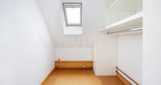 von_poll_real_estate_property_25250039_image_23