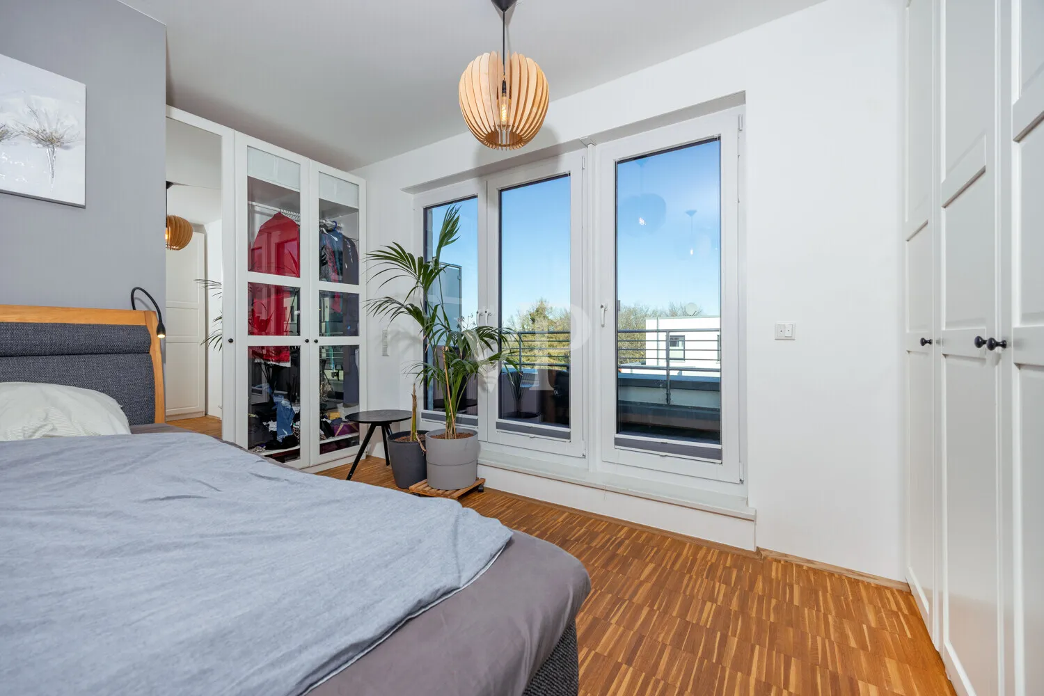 Schlafzimmer 2. OG.