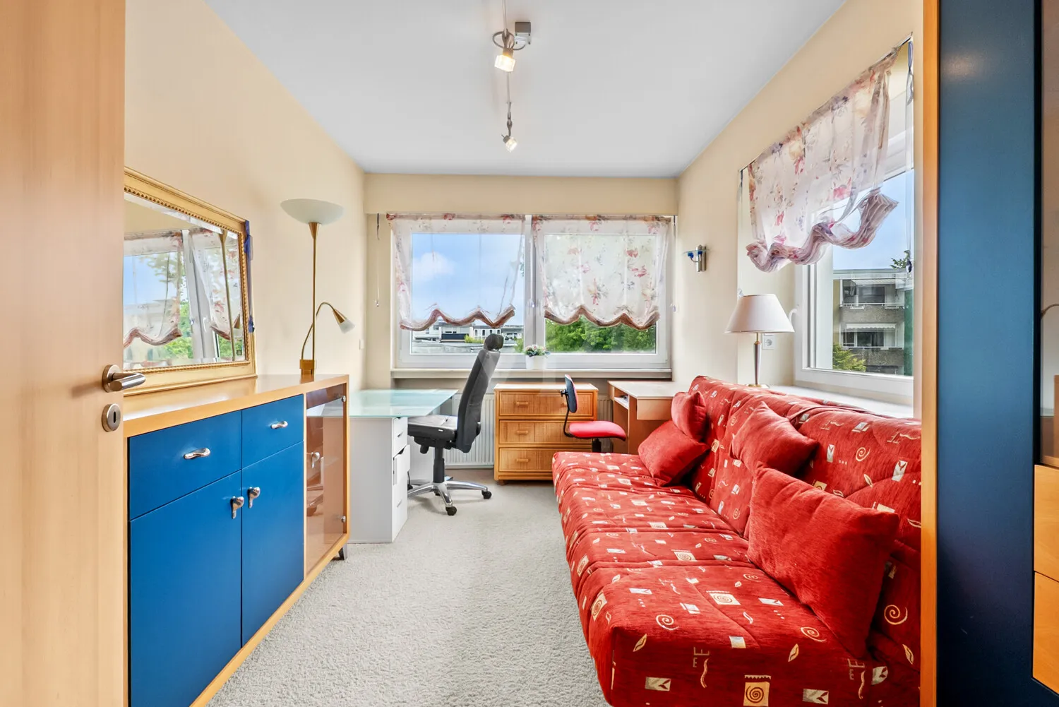 Schlafzimmer/ Büro