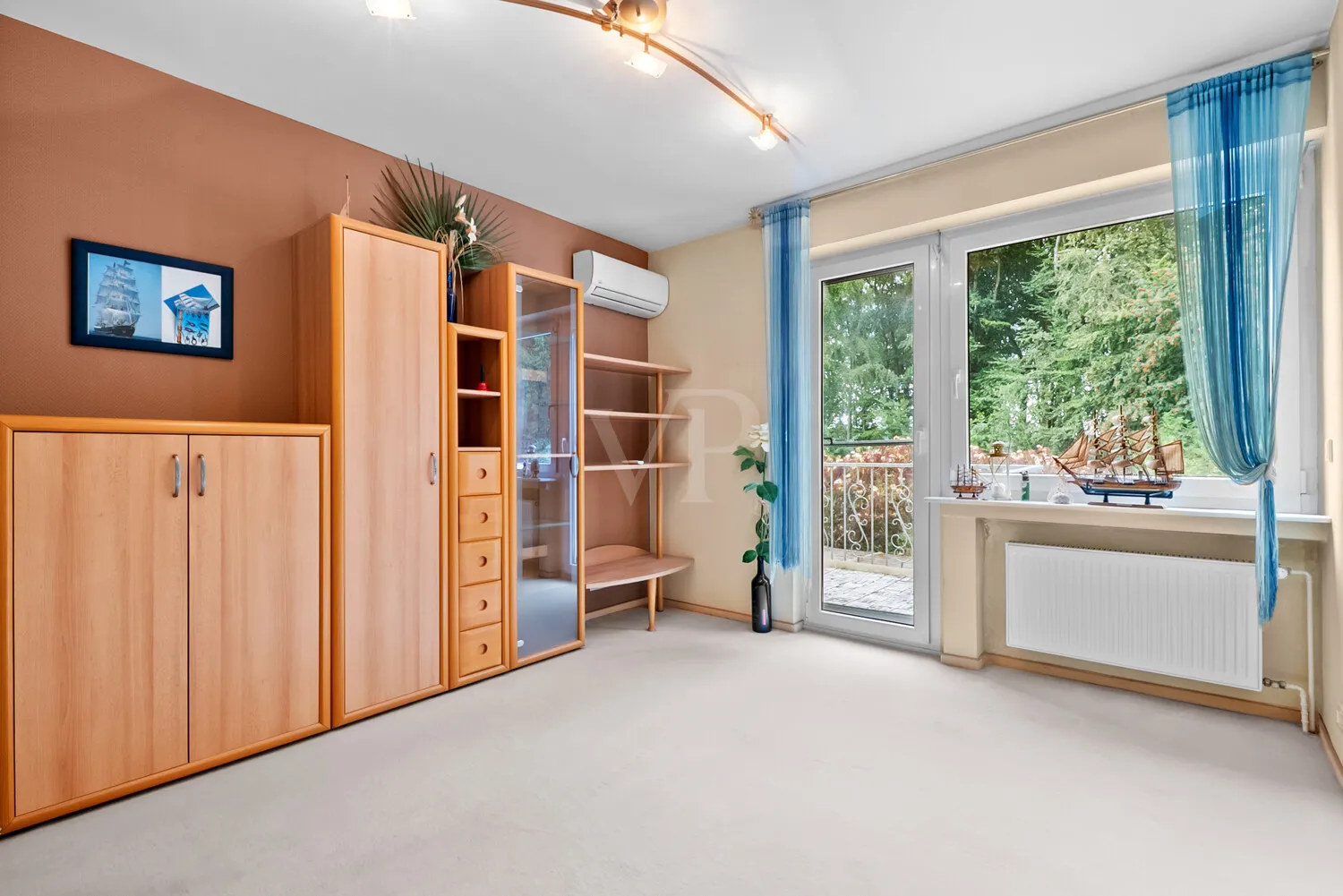Schlafzimmer/ Büro