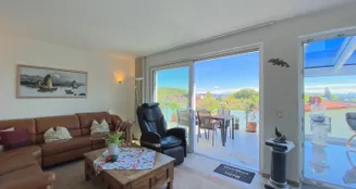 von_poll_real_estate_property_25328122_image_7