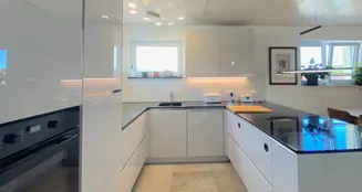 von_poll_real_estate_property_25328122_image_8