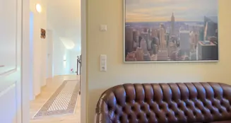 von_poll_real_estate_property_25328122_image_16