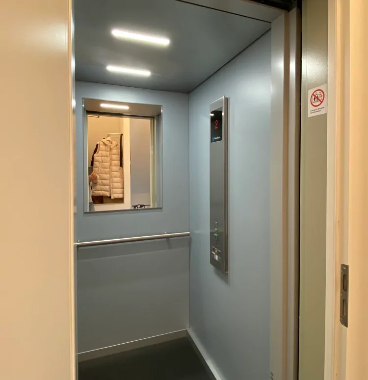 Aufzug in die Wohnung