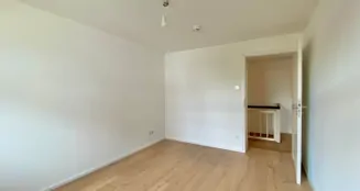 von_poll_real_estate_property_25328129_image_12