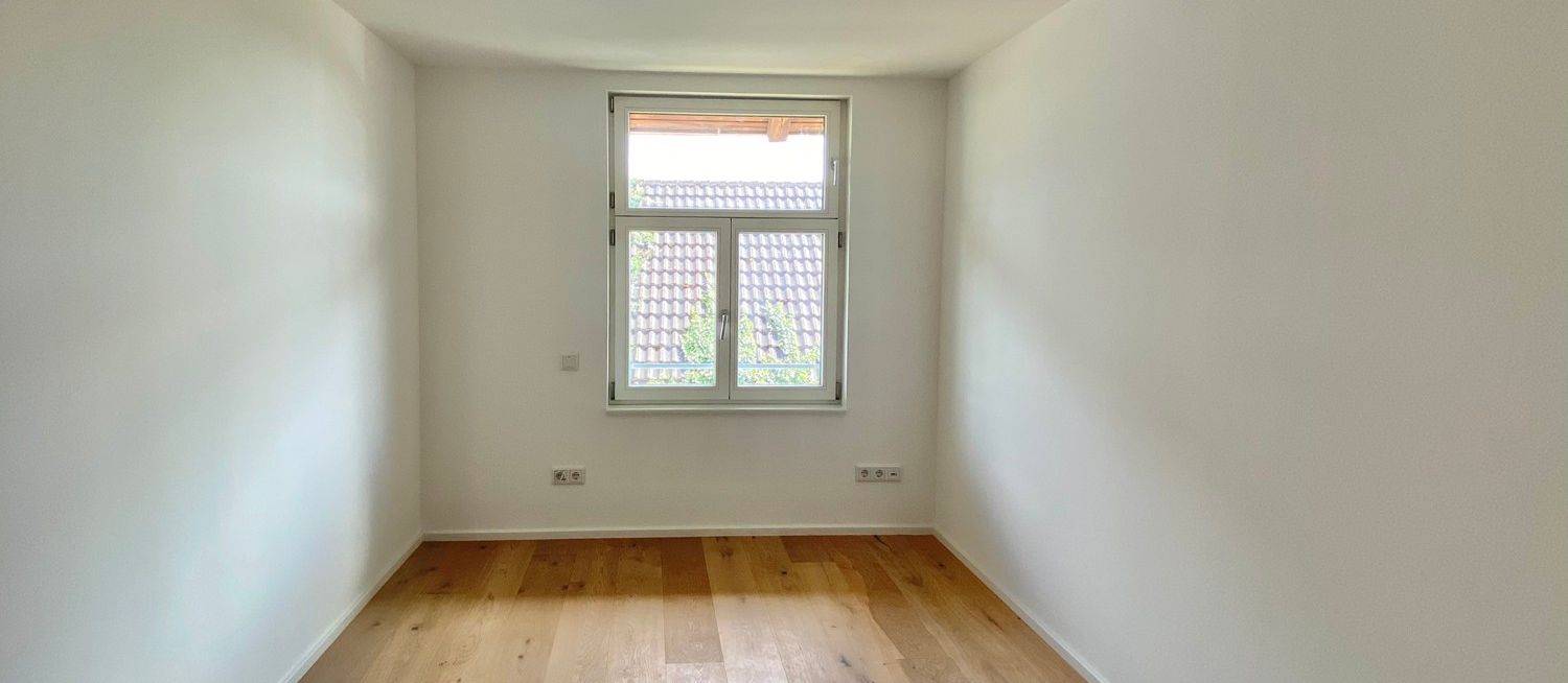 Schlafzimmer 4