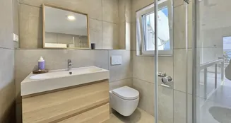 von_poll_real_estate_property_25328135_image_5