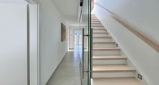 von_poll_real_estate_property_25328135_image_7