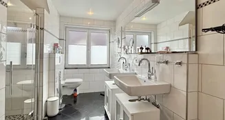 von_poll_real_estate_property_26328100_image_8