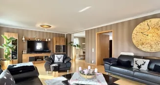 von_poll_real_estate_property_26328100_image_4