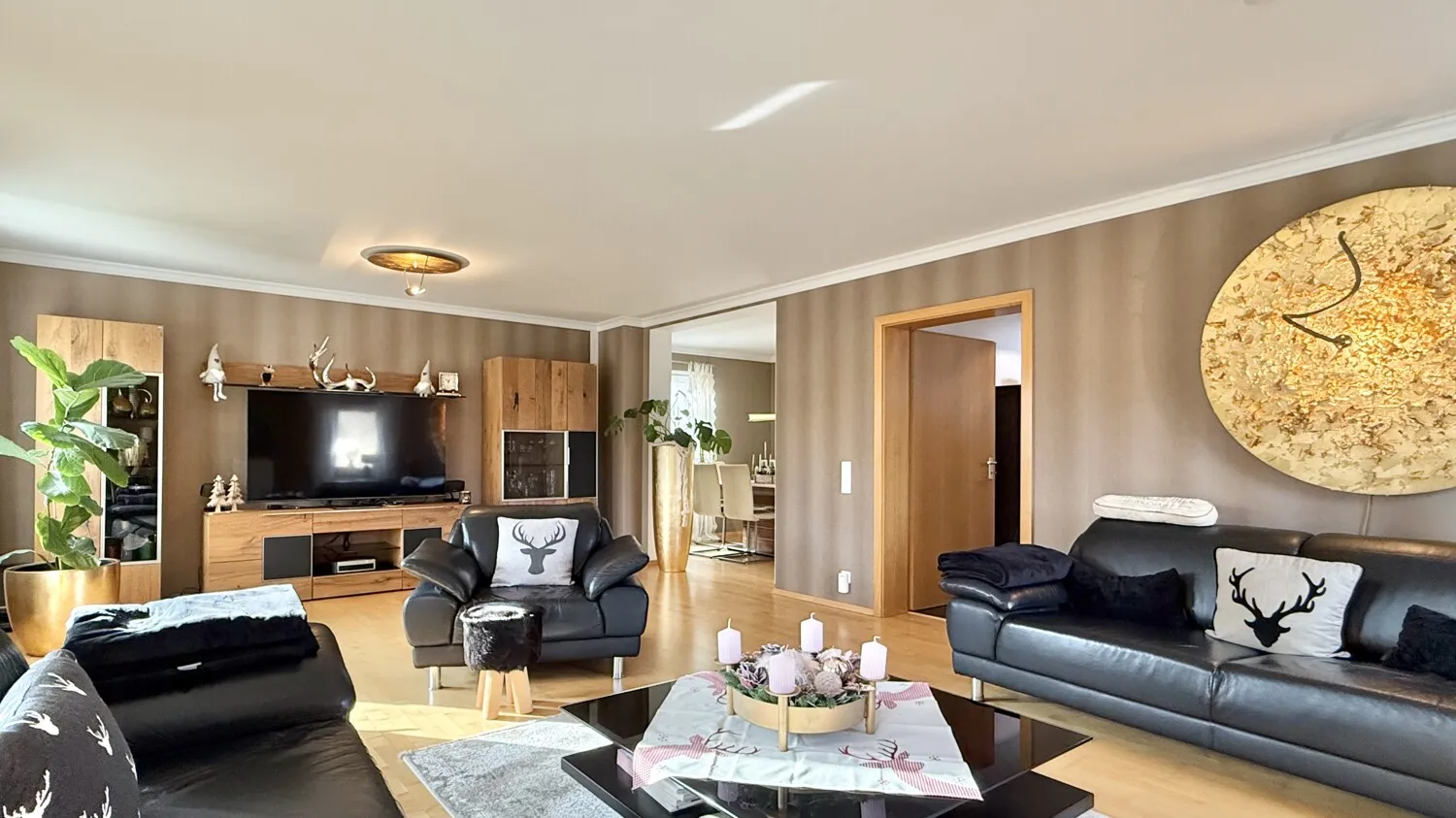 Wohnzimmer (EG)