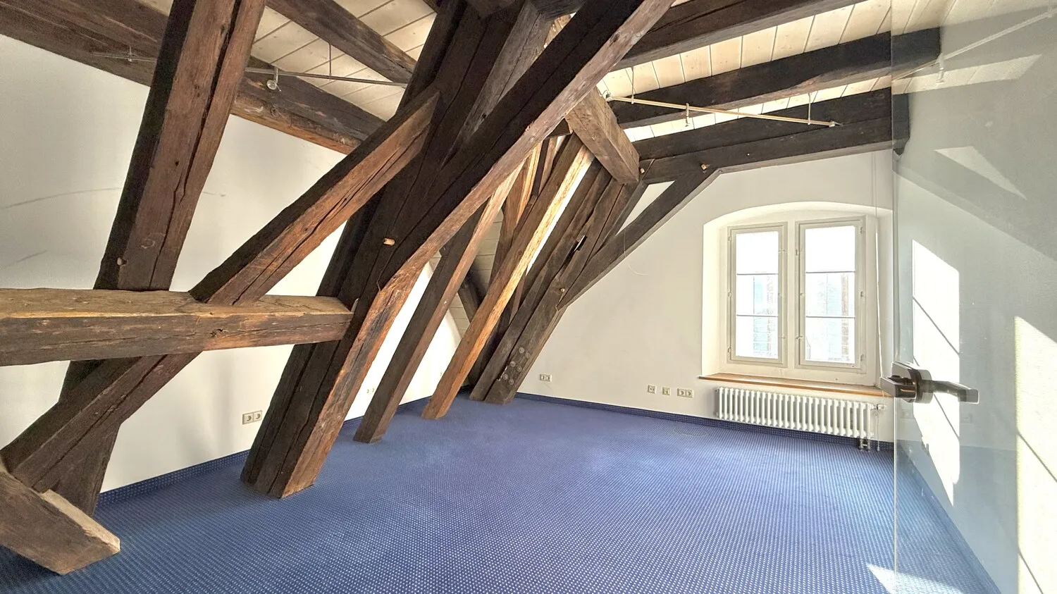 Büro 1