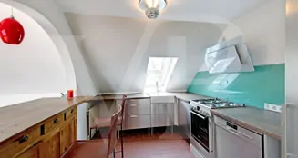 von_poll_real_estate_property_22212004_image_4