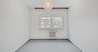 von_poll_real_estate_property_25212006_image_8