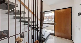 von_poll_real_estate_property_25212002_image_4