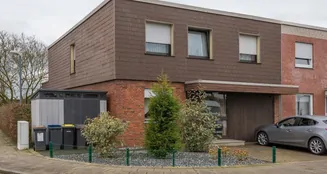 von_poll_real_estate_property_25212002_image_0