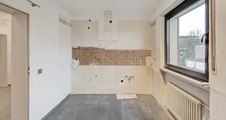 von_poll_real_estate_property_25212002_image_11