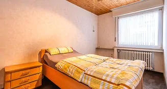 von_poll_real_estate_property_25212009_image_11