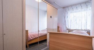 von_poll_real_estate_property_25212009_image_15