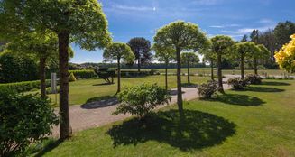 von_poll_real_estate_property_25212011_image_0