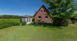 von_poll_real_estate_property_25212011_image_14