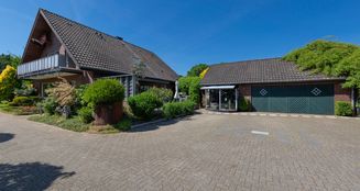 von_poll_real_estate_property_25212011_image_4