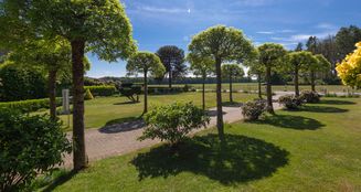 von_poll_real_estate_property_25212011_image_1