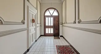 von_poll_real_estate_property_23212004X_image_9