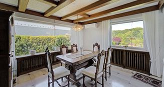 von_poll_real_estate_property_25212008_image_9