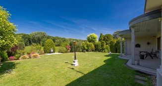 von_poll_real_estate_property_25212008_image_0