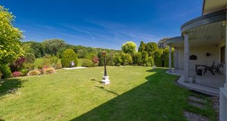 von_poll_real_estate_property_25212008_image_1