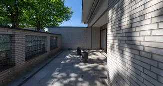 von_poll_real_estate_property_25212008_image_6