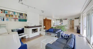 von_poll_real_estate_property_25212014_image_9