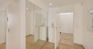 von_poll_real_estate_property_25212014_image_2
