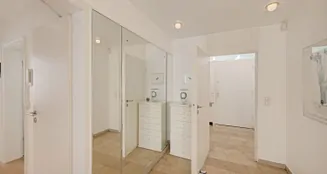 von_poll_real_estate_property_25212014_image_2