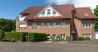 von_poll_real_estate_property_25212013_image_0