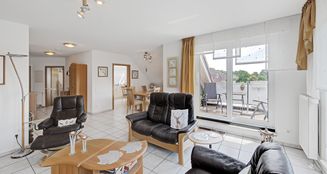 von_poll_real_estate_property_25212013_image_3