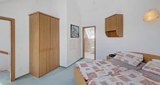 von_poll_real_estate_property_25212013_image_14