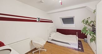 von_poll_real_estate_property_25212016_image_17