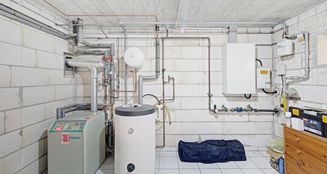 von_poll_real_estate_property_25212012_image_14