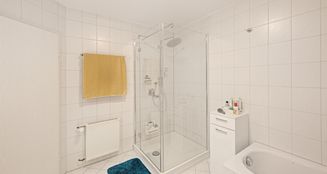 von_poll_real_estate_property_25212012_image_10