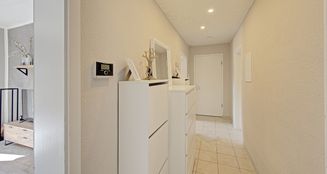 von_poll_real_estate_property_25212010X_image_3