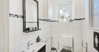 von_poll_real_estate_property_X25212010X_image_7