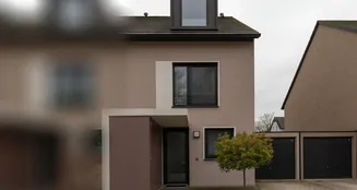 von_poll_real_estate_property_25212026_image_1