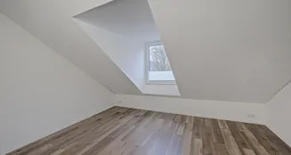 von_poll_real_estate_property_25212026_image_11